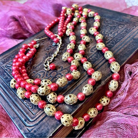 Vintage Faux Pink Pearl and Gold Metal Filagree Tiered Necklace - Picture 1 of 6